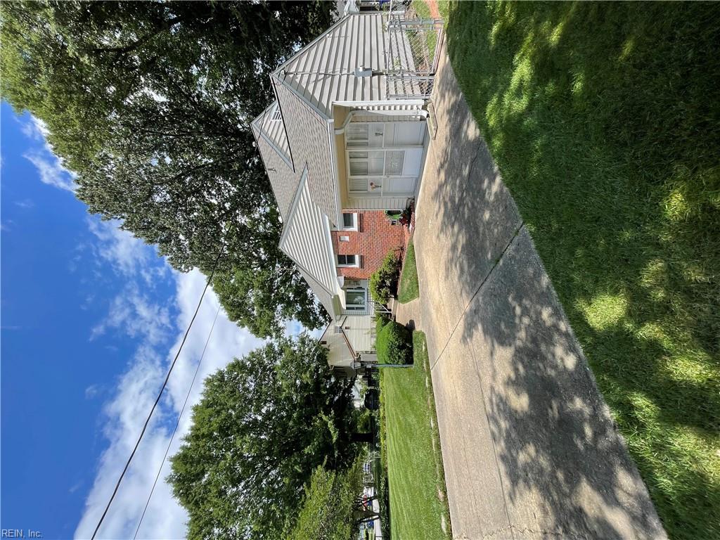 5972 Lockamy LN