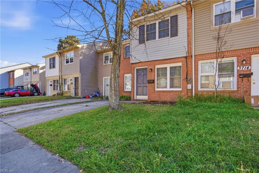 Photo of 3712 Bancroft Drive, Virginia Beach, VA 23452 (MLS # 10621045)