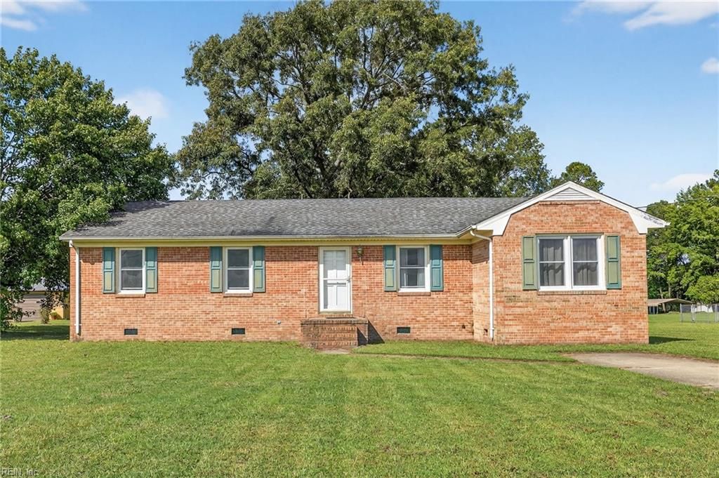 Photo of 3352 Deer Path Road, Suffolk, VA 23434 (MLS # 10605169)