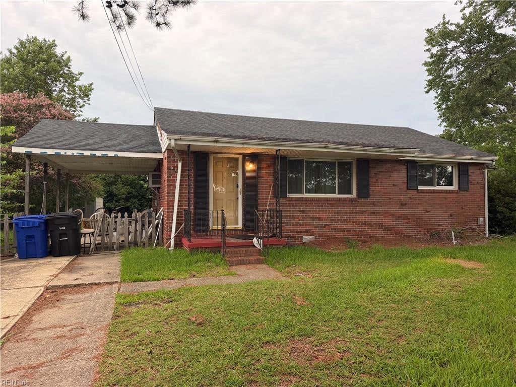 Photo of 1100 Cherokee Road, Portsmouth, VA 23701 (MLS # 10645342)