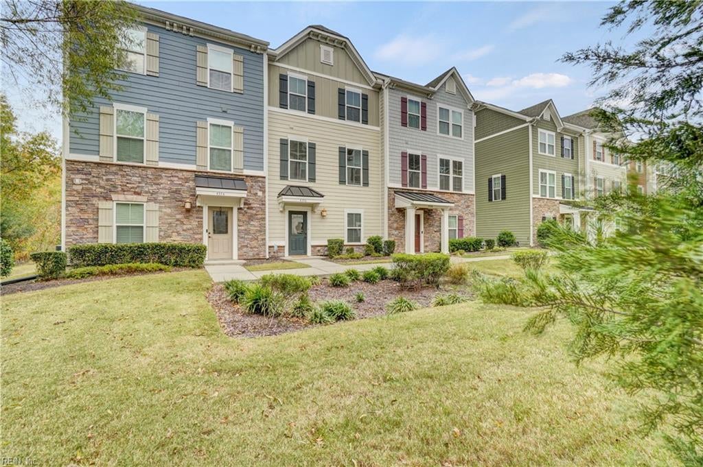 Photo of 4356 Pickney Lane LN, Chesapeake, VA 23324 (MLS # 10657201)