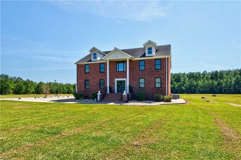 Photo of 4040 Vicksburg Road, Suffolk, VA 23437 (MLS # 10654310)