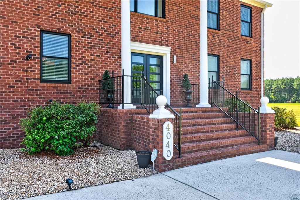 Photo of 4040 Vicksburg Road, Suffolk, VA 23437 (MLS # 10654310)