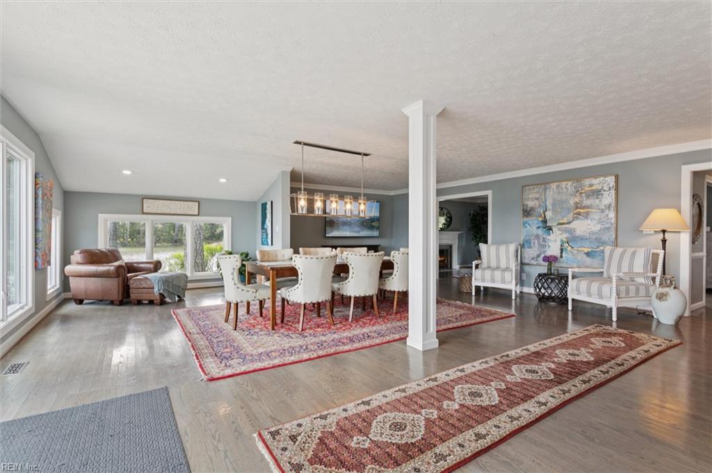 102 Willow Leaf DR