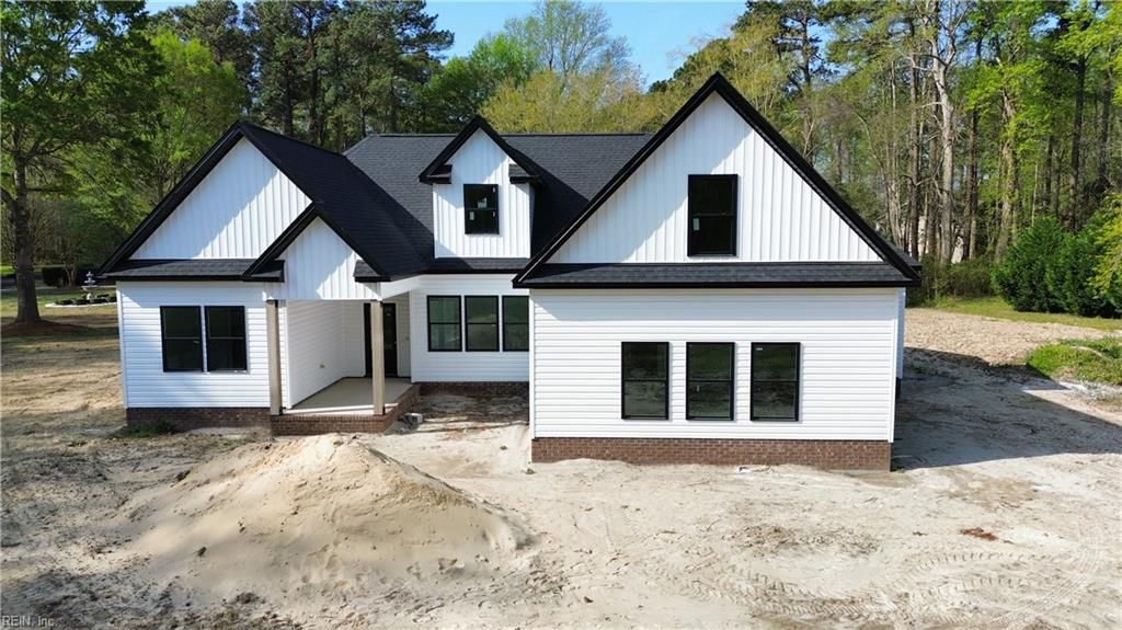 Photo of 917 Maggie Lane, Elizabeth City, NC 27909 (MLS # 10627869)
