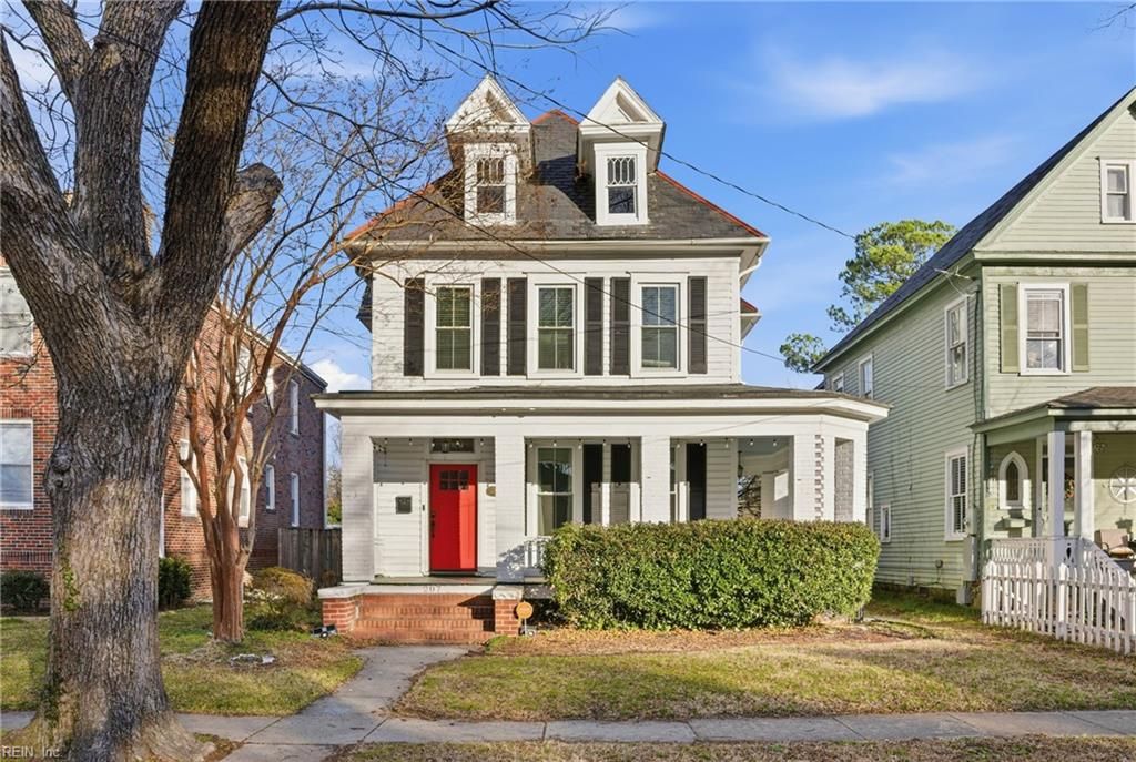 Photo of 207 Maryland Avenue, Portsmouth, VA 23703 (MLS # 10617983)