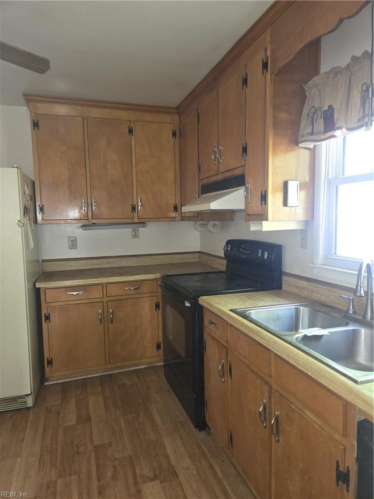 Photo of 108 Londonshire Terrace, Hampton, VA 23666 (MLS # 10650584)