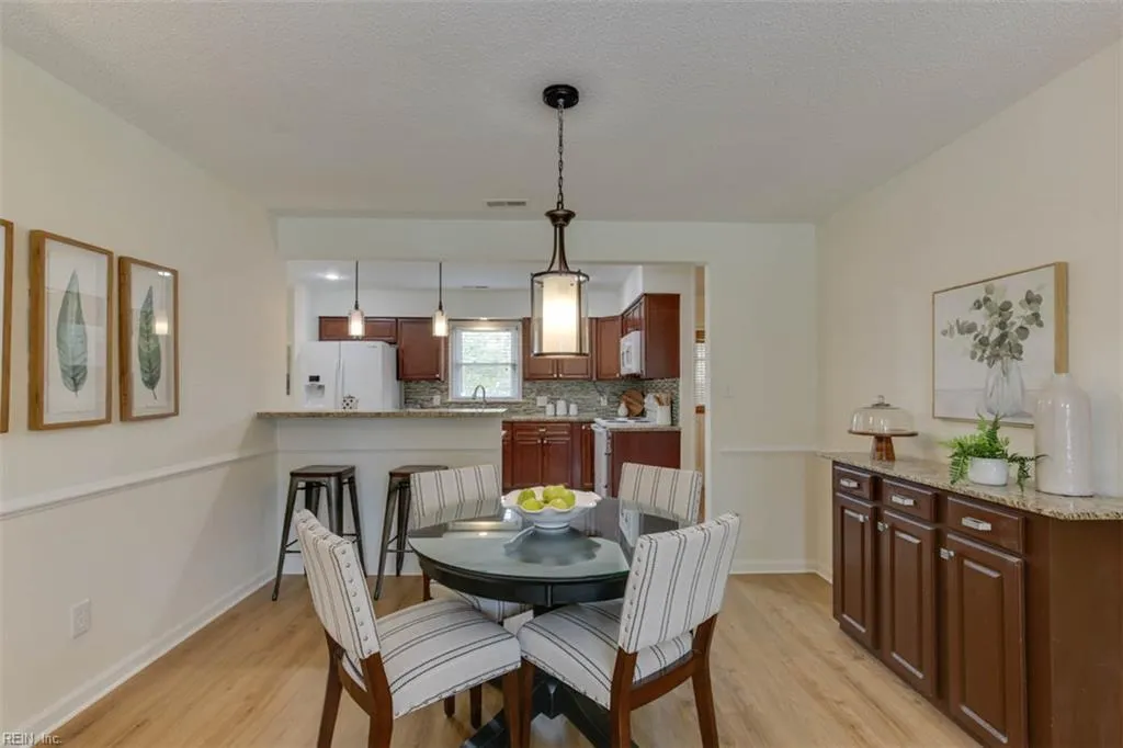 Virginia Beach, Virginia 23464, United States, 4 Bedrooms Bedrooms, ,2 BathroomsBathrooms,Residential,Active,194984