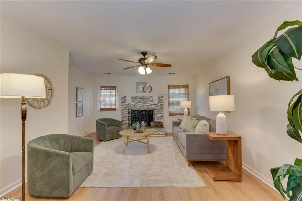 Virginia Beach, Virginia 23464, United States, 4 Bedrooms Bedrooms, ,2 BathroomsBathrooms,Residential,Active,194984