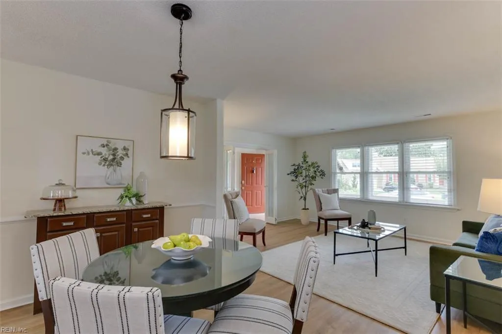 Virginia Beach, Virginia 23464, United States, 4 Bedrooms Bedrooms, ,2 BathroomsBathrooms,Residential,Active,194984