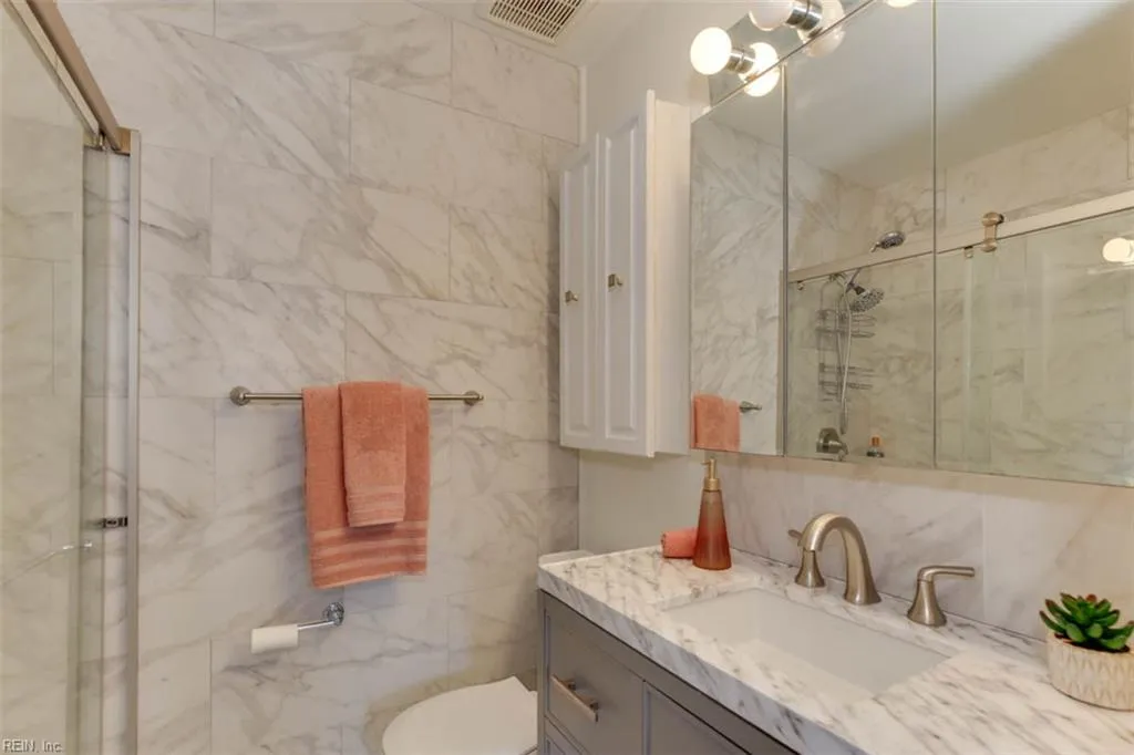 Virginia Beach, Virginia 23464, United States, 4 Bedrooms Bedrooms, ,2 BathroomsBathrooms,Residential,Active,194984