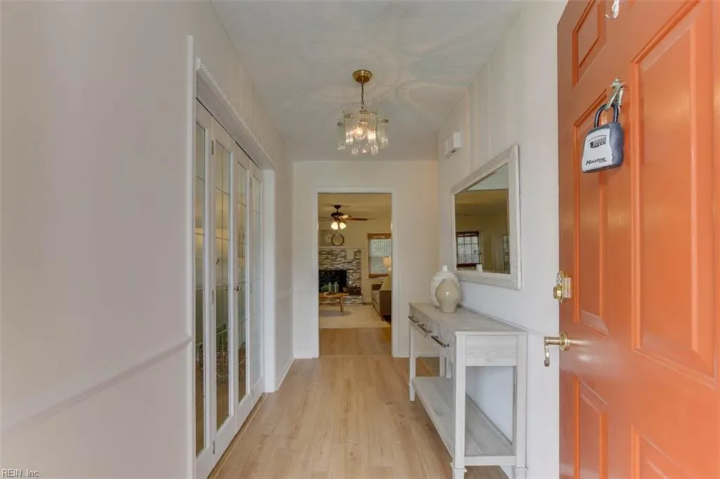 Virginia Beach, Virginia 23464, United States, 4 Bedrooms Bedrooms, ,2 BathroomsBathrooms,Residential,Active,194984