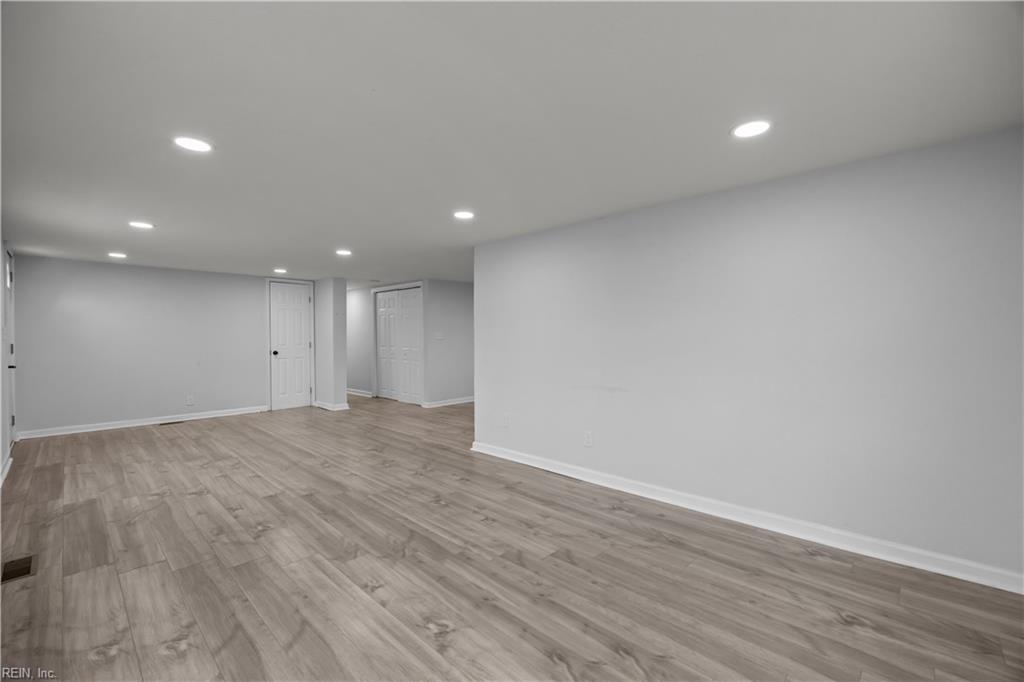 1305 Canary DR