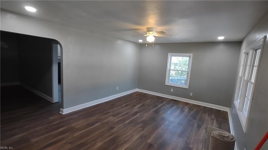 Photo of 5949 Jefferson Avenue, Newport News, VA 23605 (MLS # 10614102)