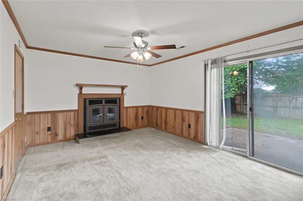 Hampton, Virginia 23666, United States, 3 Bedrooms Bedrooms, ,2 BathroomsBathrooms,Residential,Active,155758