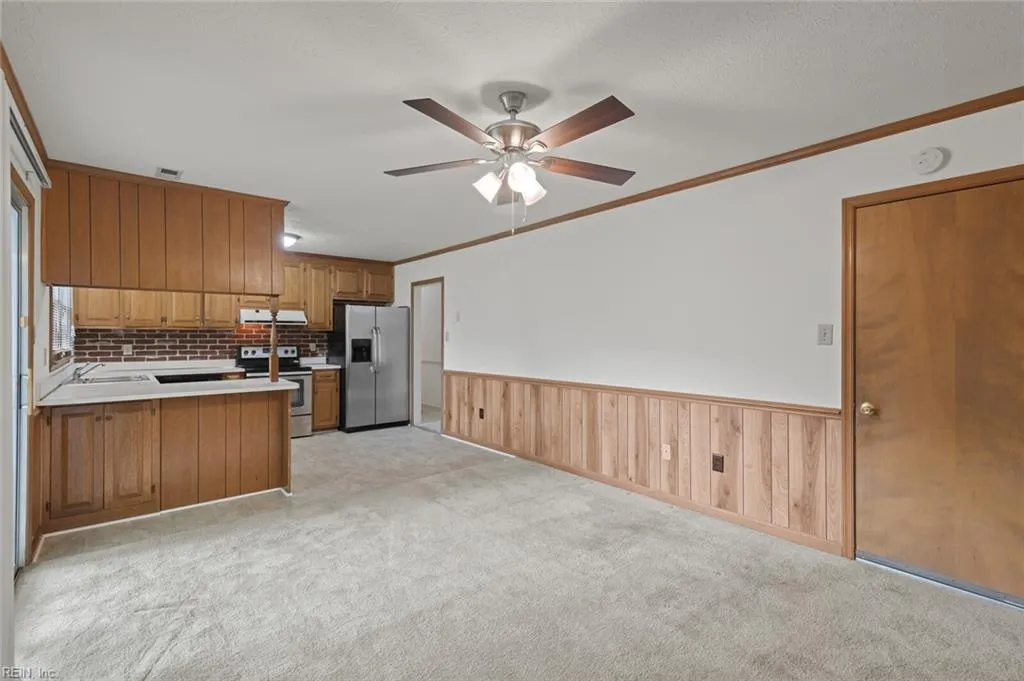 Hampton, Virginia 23666, United States, 3 Bedrooms Bedrooms, ,2 BathroomsBathrooms,Residential,Active,155758