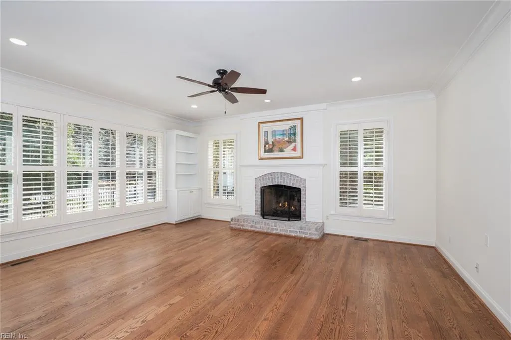 Virginia Beach, Virginia 23451, United States, 5 Bedrooms Bedrooms, ,4 BathroomsBathrooms,Residential,Active,99767