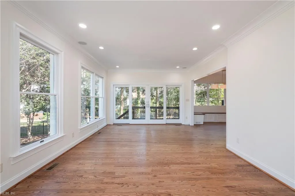 Virginia Beach, Virginia 23451, United States, 5 Bedrooms Bedrooms, ,4 BathroomsBathrooms,Residential,Active,99767