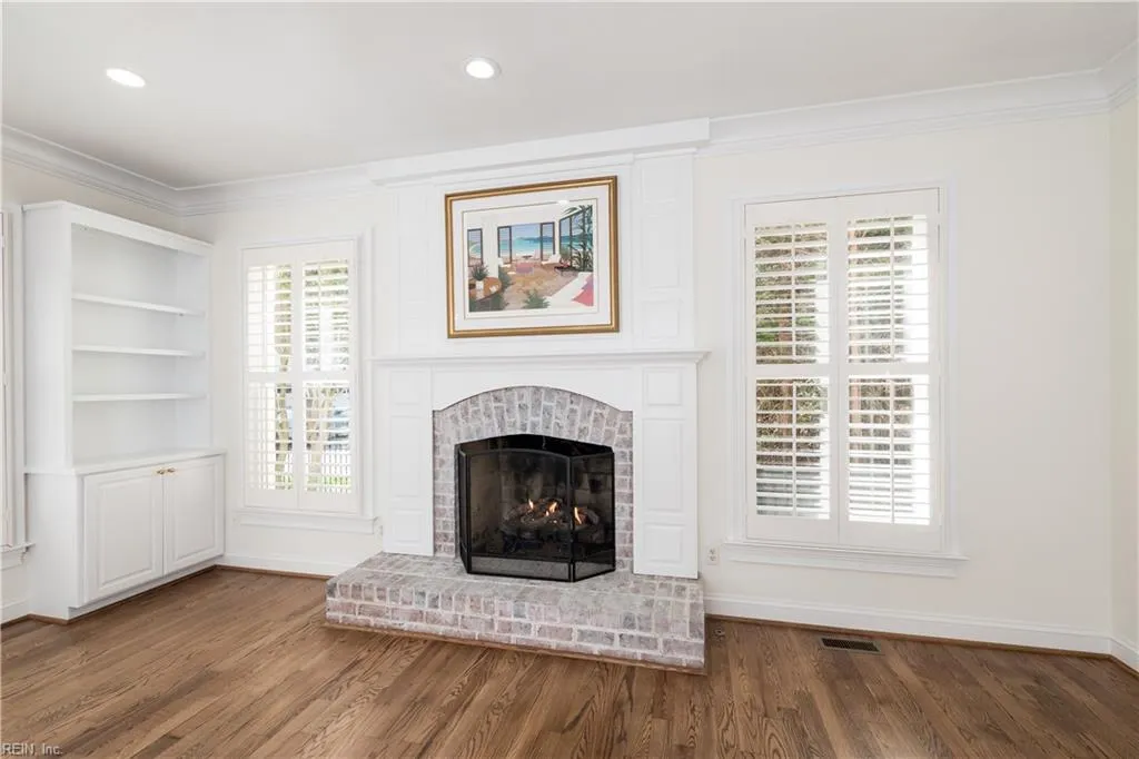 Virginia Beach, Virginia 23451, United States, 5 Bedrooms Bedrooms, ,4 BathroomsBathrooms,Residential,Active,99767