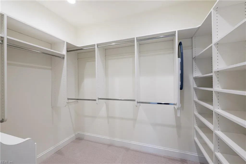 Virginia Beach, Virginia 23451, United States, 5 Bedrooms Bedrooms, ,4 BathroomsBathrooms,Residential,Active,99767