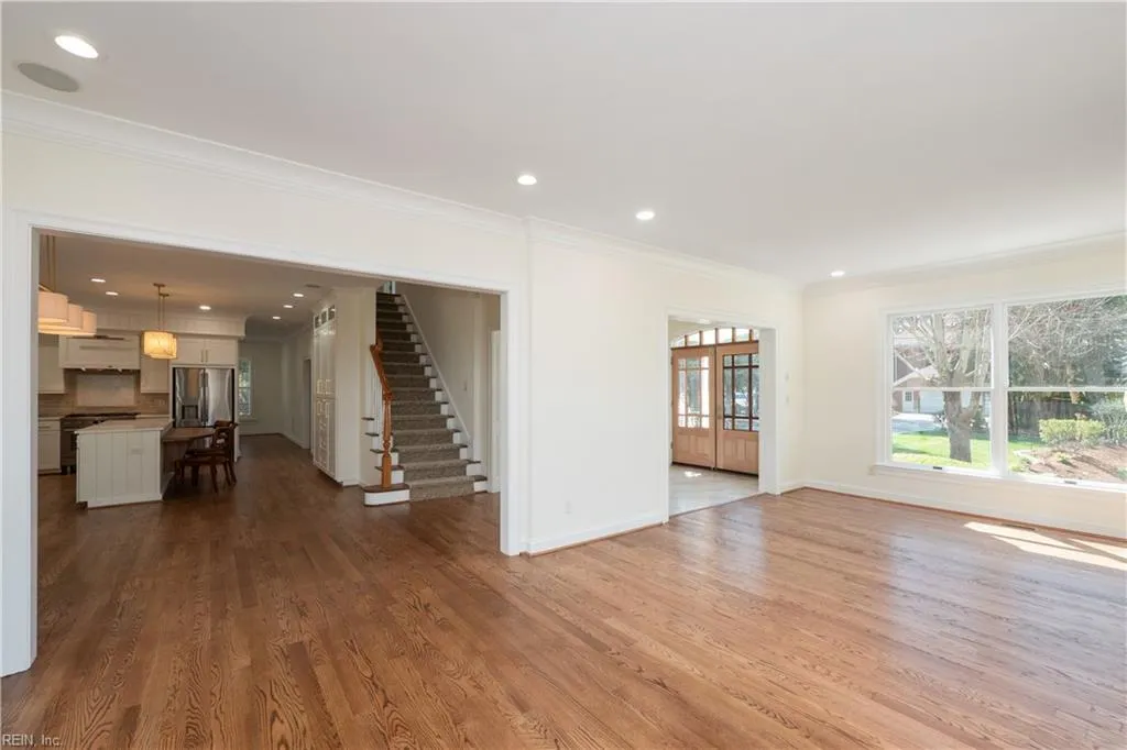 Virginia Beach, Virginia 23451, United States, 5 Bedrooms Bedrooms, ,4 BathroomsBathrooms,Residential,Active,99767