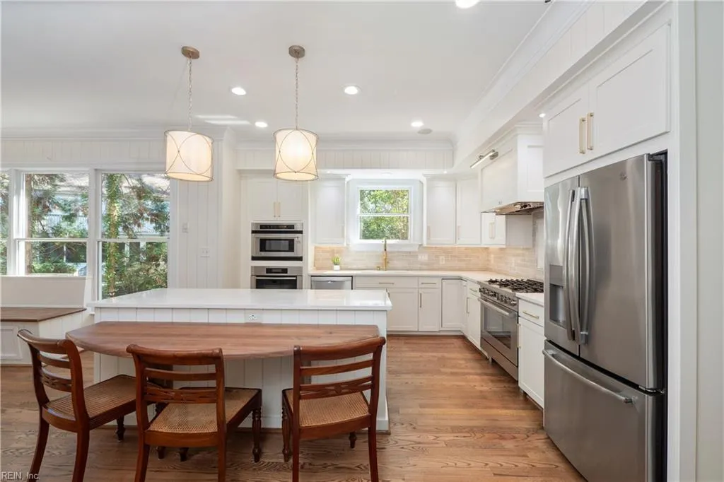 Virginia Beach, Virginia 23451, United States, 5 Bedrooms Bedrooms, ,4 BathroomsBathrooms,Residential,Active,99767