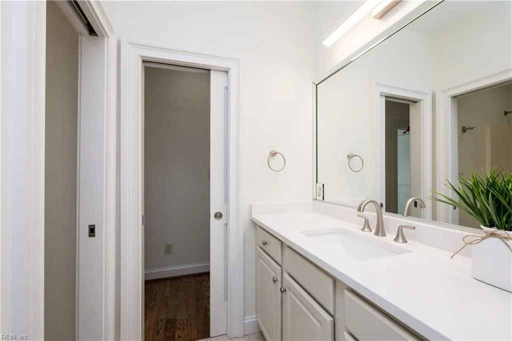 Virginia Beach, Virginia 23451, United States, 5 Bedrooms Bedrooms, ,4 BathroomsBathrooms,Residential,Active,99767