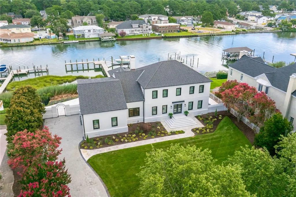 Virginia Beach, Virginia 23454, United States, 6 Bedrooms Bedrooms, ,6 BathroomsBathrooms,Residential,Active,174182