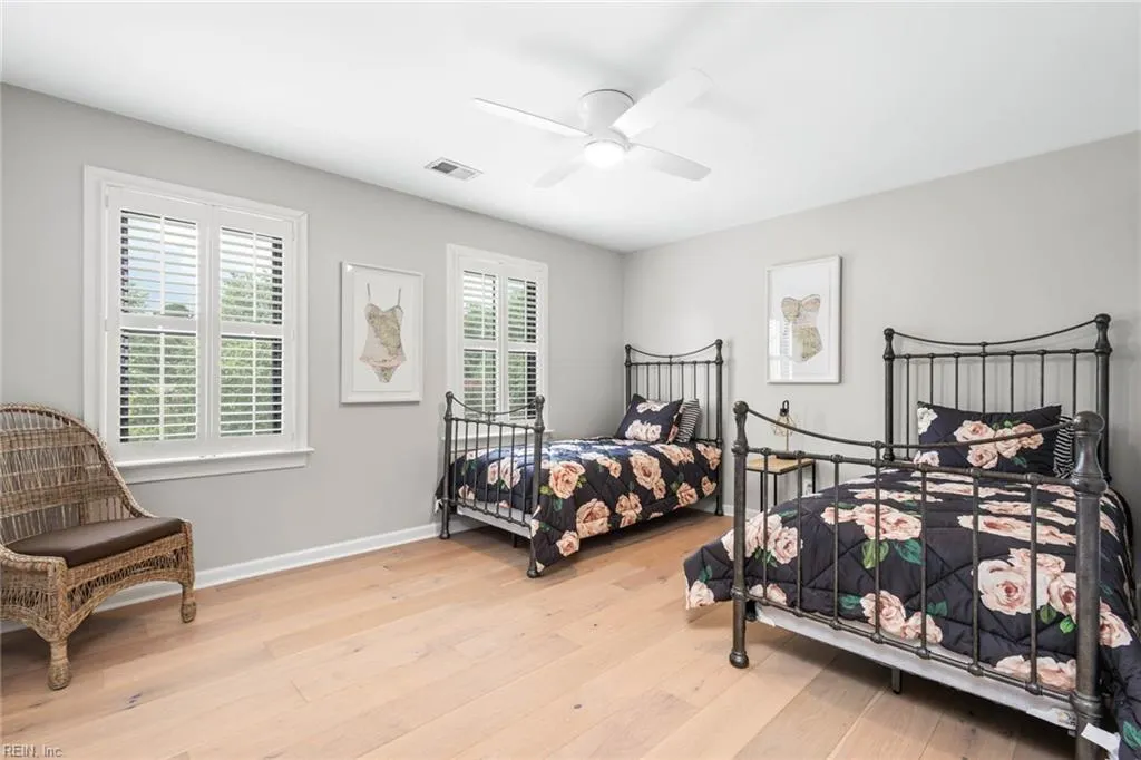 Virginia Beach, Virginia 23454, United States, 6 Bedrooms Bedrooms, ,6 BathroomsBathrooms,Residential,Active,174182