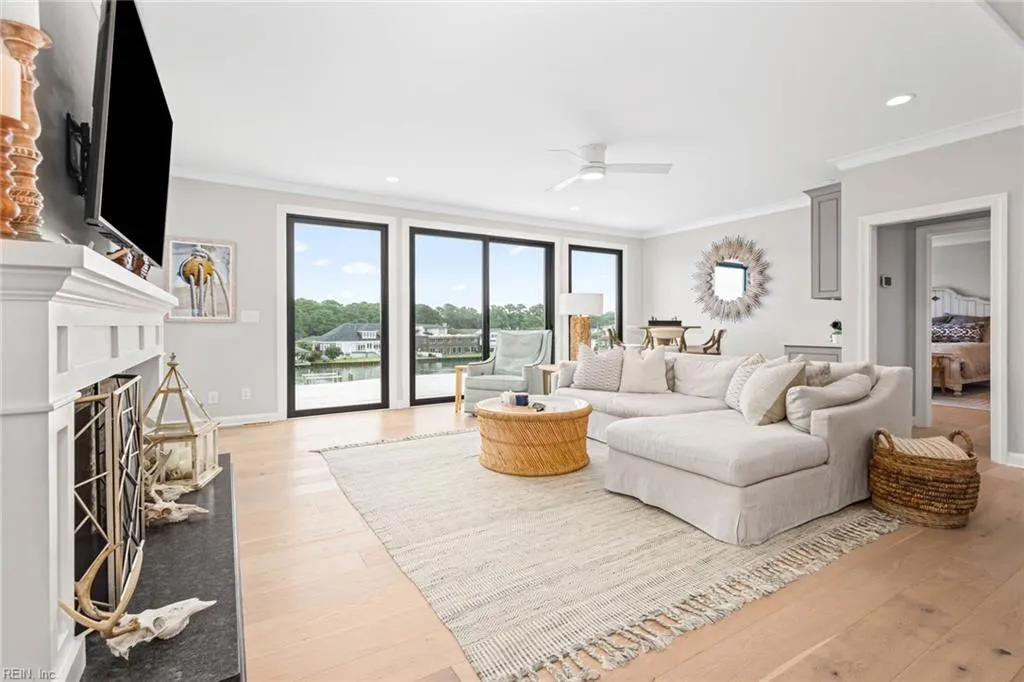 Virginia Beach, Virginia 23454, United States, 6 Bedrooms Bedrooms, ,6 BathroomsBathrooms,Residential,Active,174182