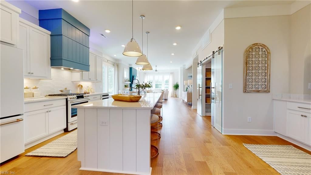 Photo of 902 Jennings Ln Ln, Chesapeake, VA 23322 (MLS # 10614558)