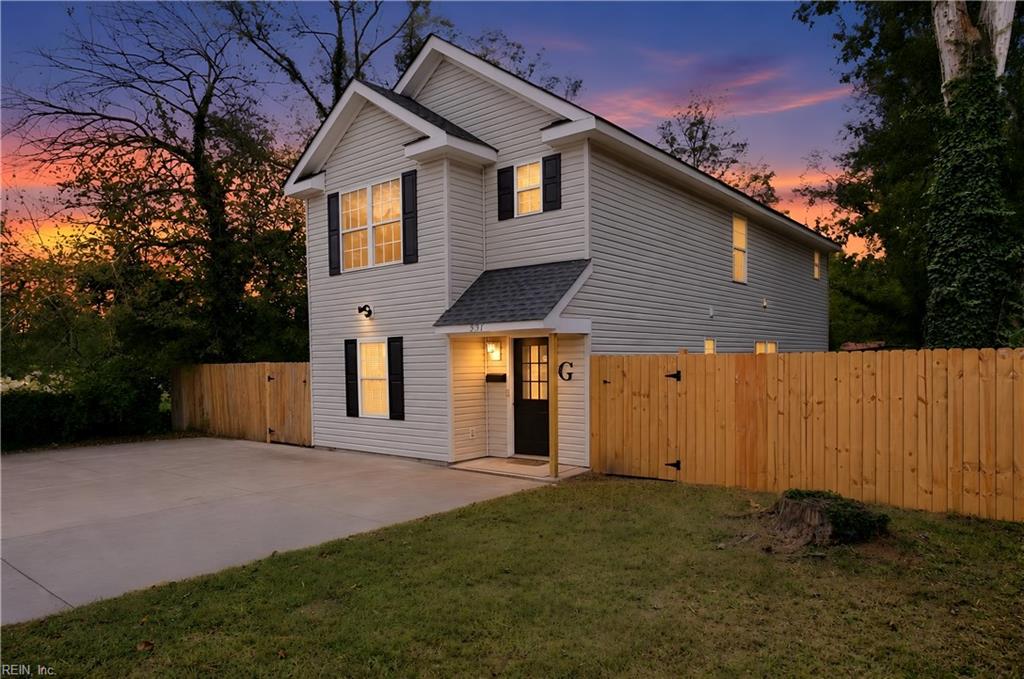 Photo of 3917 Deep Creek Boulevard, Portsmouth, VA 23702 (MLS # 10657640)