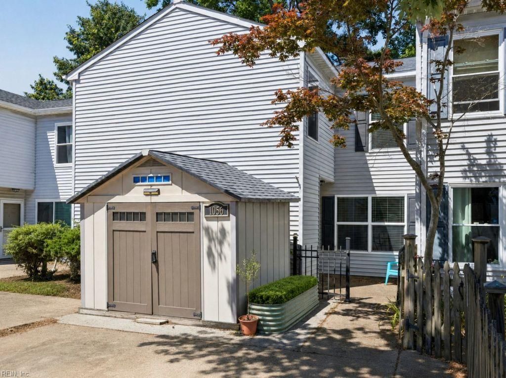 Photo of 1056 Coastaway Drive, Virginia Beach, VA 23451 (MLS # 10639354)