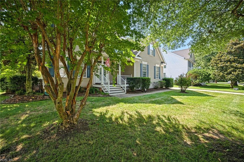 Photo of 23083 Harbor Towne Drive, Carrollton, VA 23314 (MLS # 10652083)