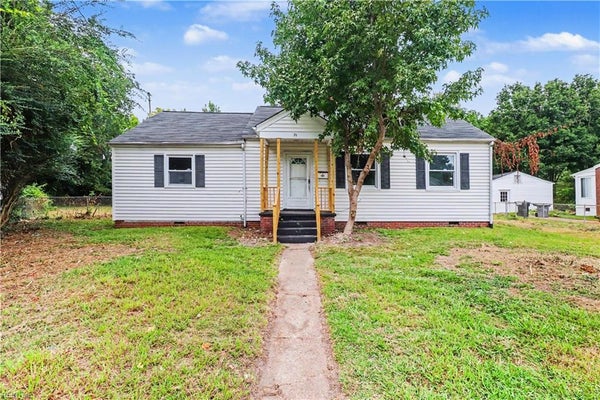 76 CAVALIER RD, HAMPTON, VA 23669 - Image 83dd7ad4e86bc6737fb54703daf01728/3483608441