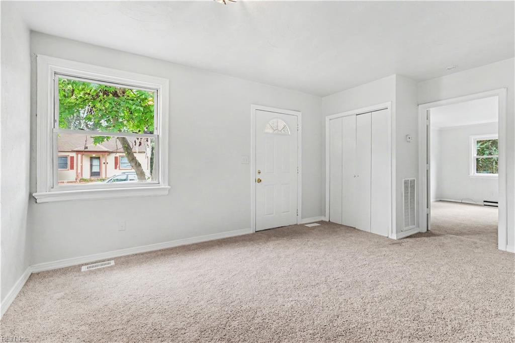 Photo of 76 Cavalier Road, Hampton, VA 23669 (MLS # 10657326)
