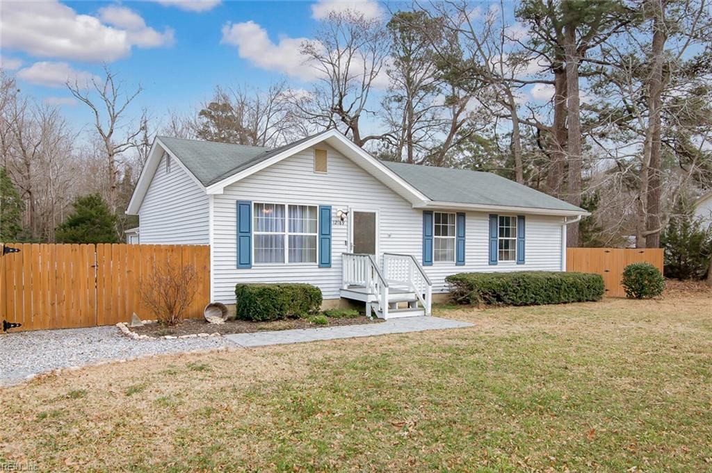 Photo of 12189 Smiths Neck Road, Carrollton, VA 23314 (MLS # 10615507)