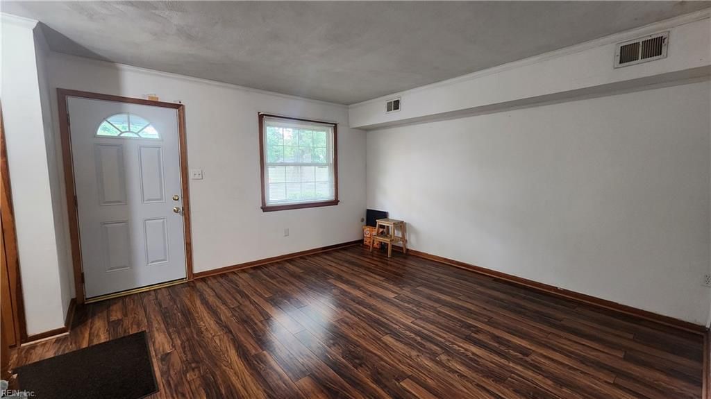 Photo of 1121 Witchgate Court, Virginia Beach, VA 23455 (MLS # 10611492)