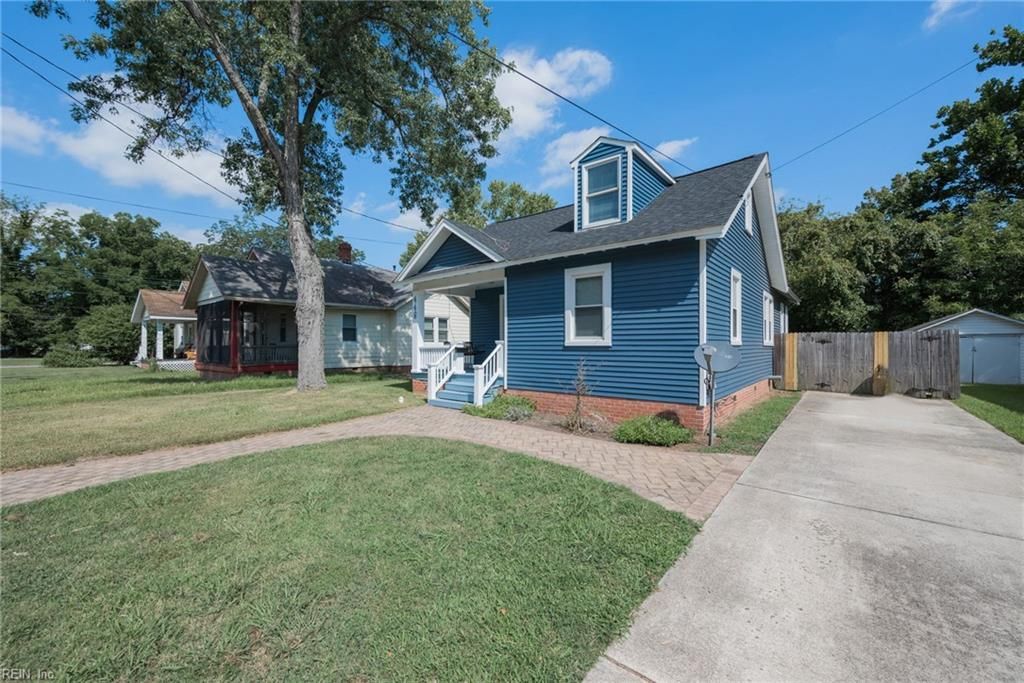 Photo of 448 Chapel Street, Hampton, VA 23669 (MLS # 10640030)