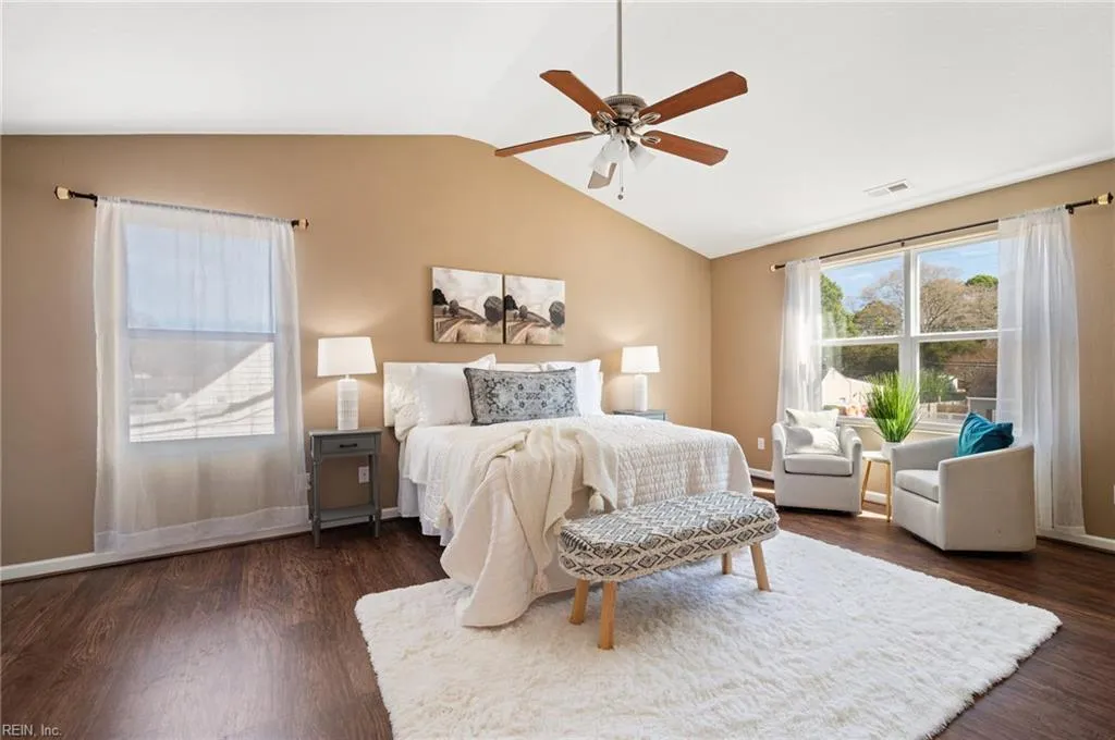 Virginia Beach, Virginia 23464, United States, 4 Bedrooms Bedrooms, ,3 BathroomsBathrooms,Residential,Pending,106859