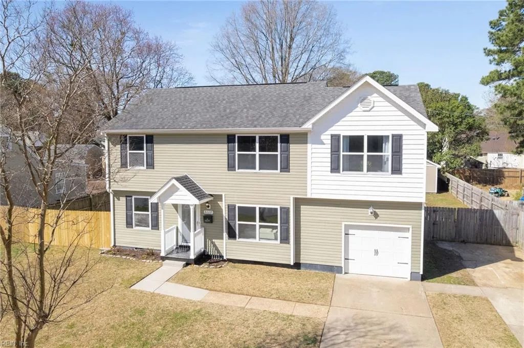 Virginia Beach, Virginia 23464, United States, 4 Bedrooms Bedrooms, ,3 BathroomsBathrooms,Residential,Pending,106859