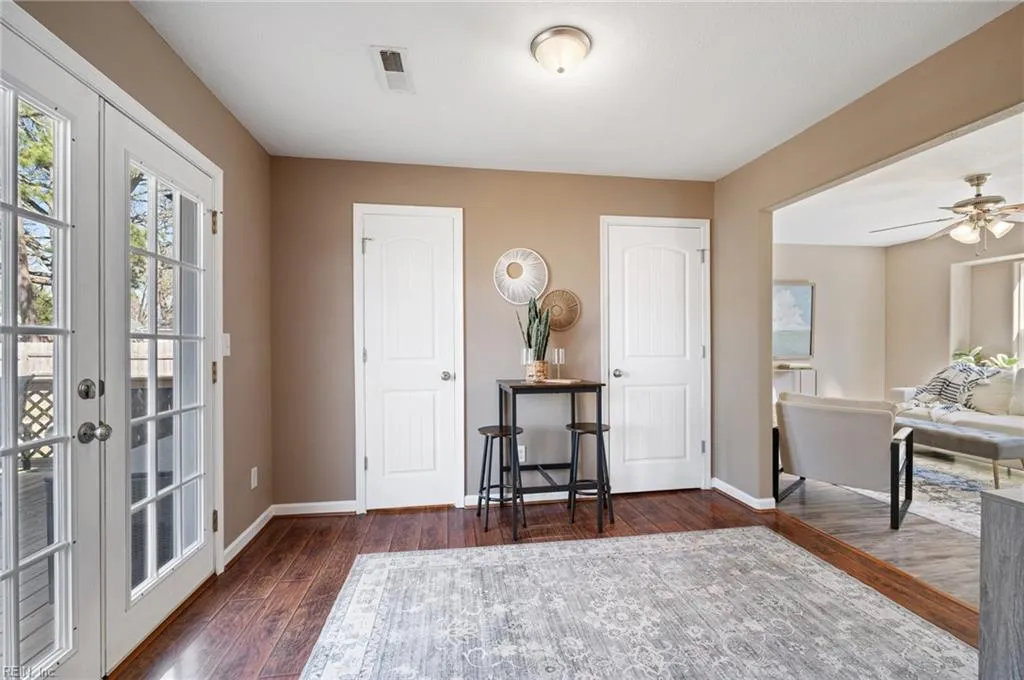 Virginia Beach, Virginia 23464, United States, 4 Bedrooms Bedrooms, ,3 BathroomsBathrooms,Residential,Pending,106859