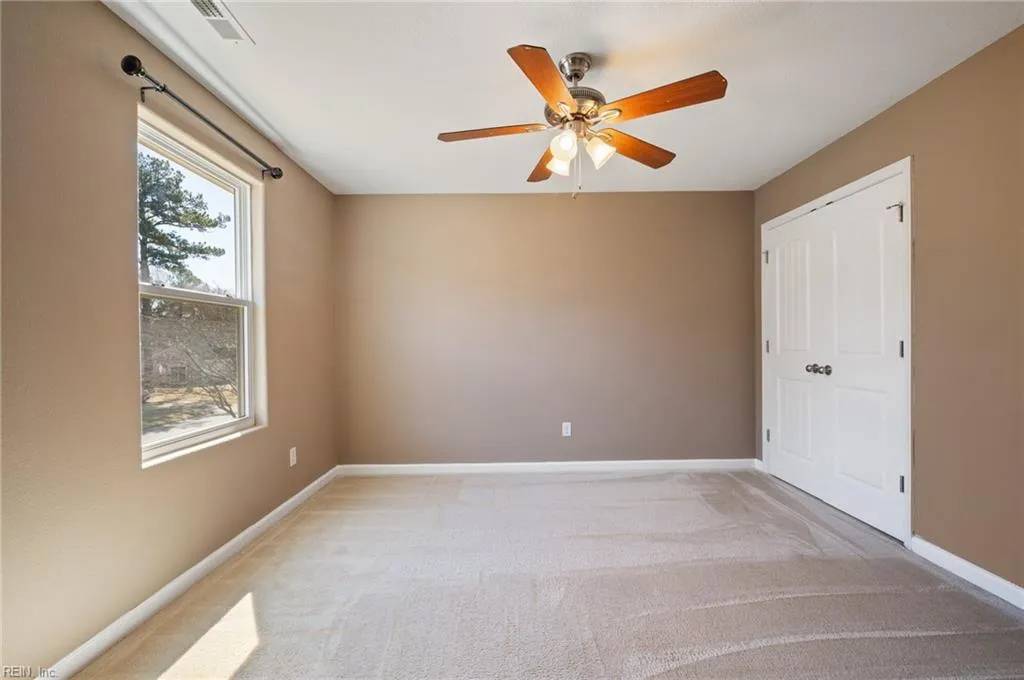 Virginia Beach, Virginia 23464, United States, 4 Bedrooms Bedrooms, ,3 BathroomsBathrooms,Residential,Pending,106859