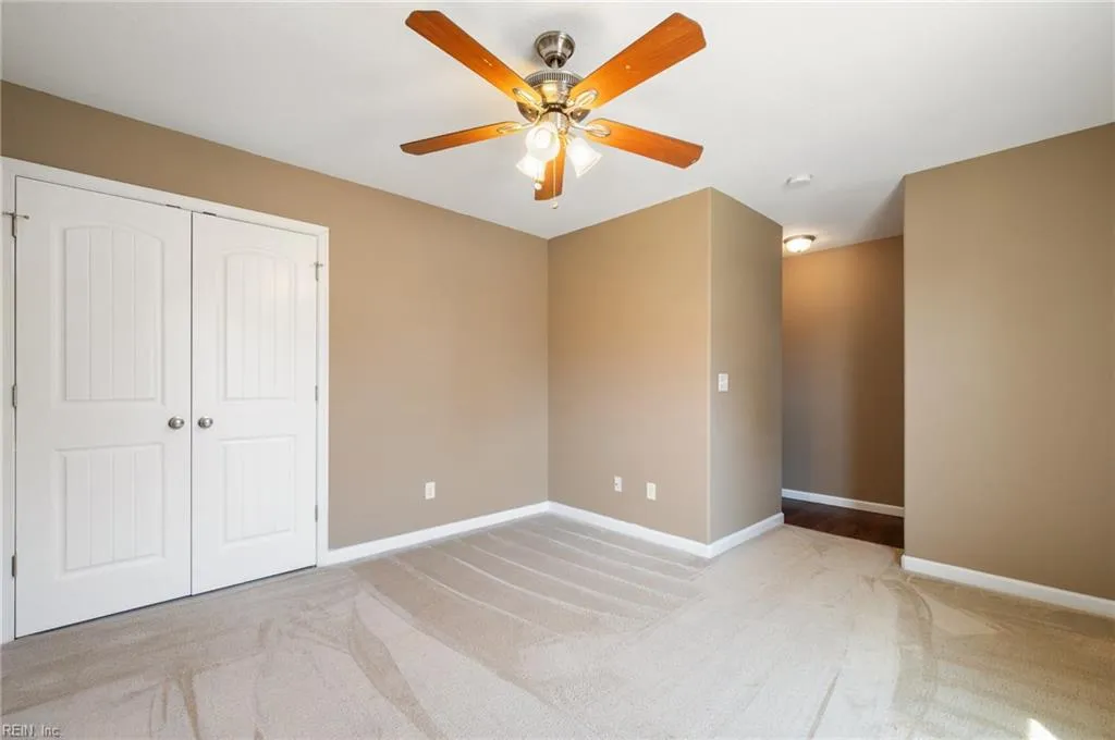 Virginia Beach, Virginia 23464, United States, 4 Bedrooms Bedrooms, ,3 BathroomsBathrooms,Residential,Pending,106859