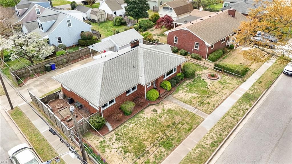 Photo of 235 E Evans Street, Norfolk, VA 23503 (MLS # 10627551)