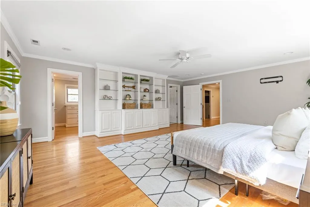 Virginia Beach, Virginia 23454, United States, 4 Bedrooms Bedrooms, ,5 BathroomsBathrooms,Residential,Active,135581