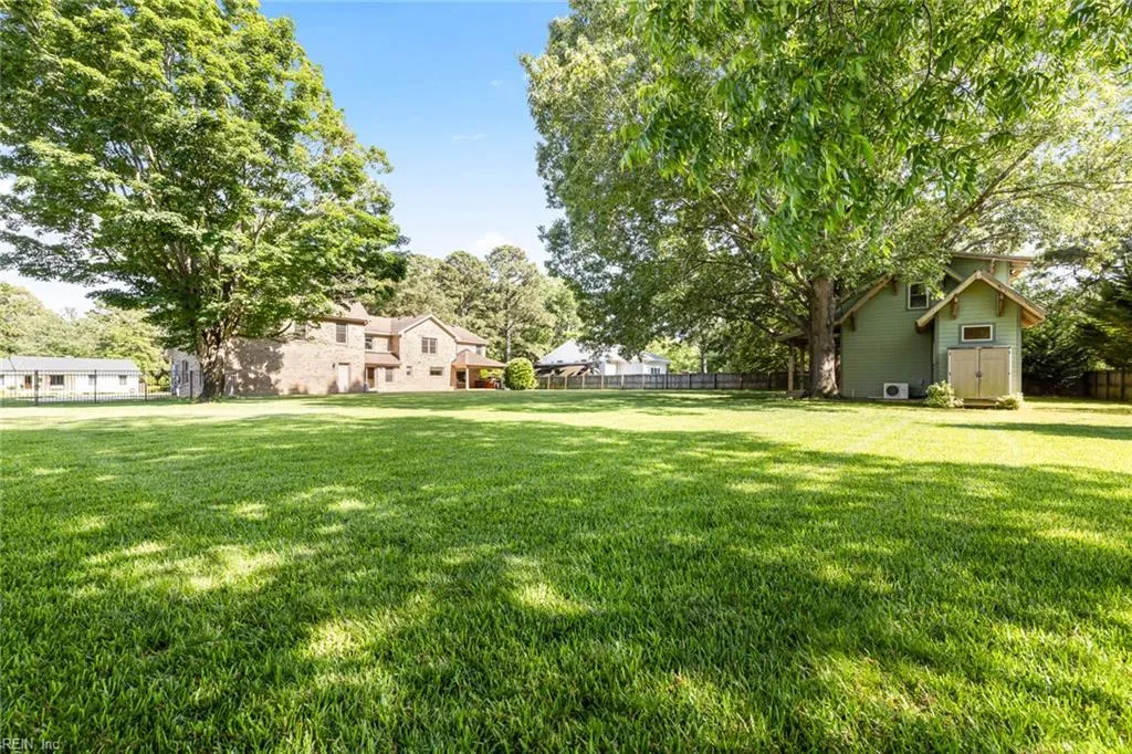 Virginia Beach, Virginia 23454, United States, 4 Bedrooms Bedrooms, ,5 BathroomsBathrooms,Residential,Active,135581