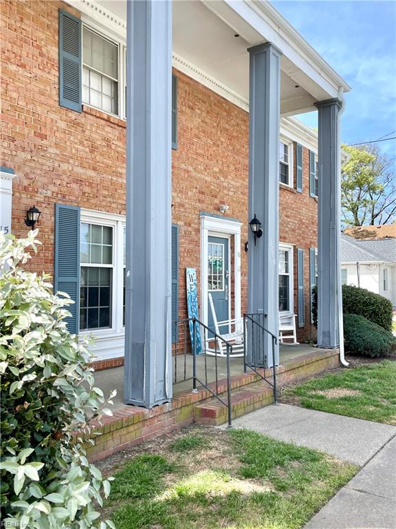 Photo of 2100 Arctic Ave Avenue #14, Virginia Beach, VA 23451 (MLS # 10648255)