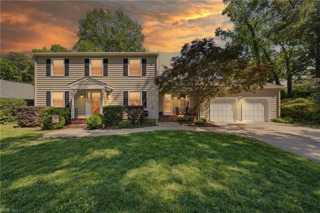Photo of 21 Club Terrace, Newport News, VA 23606 (MLS # 10637327)