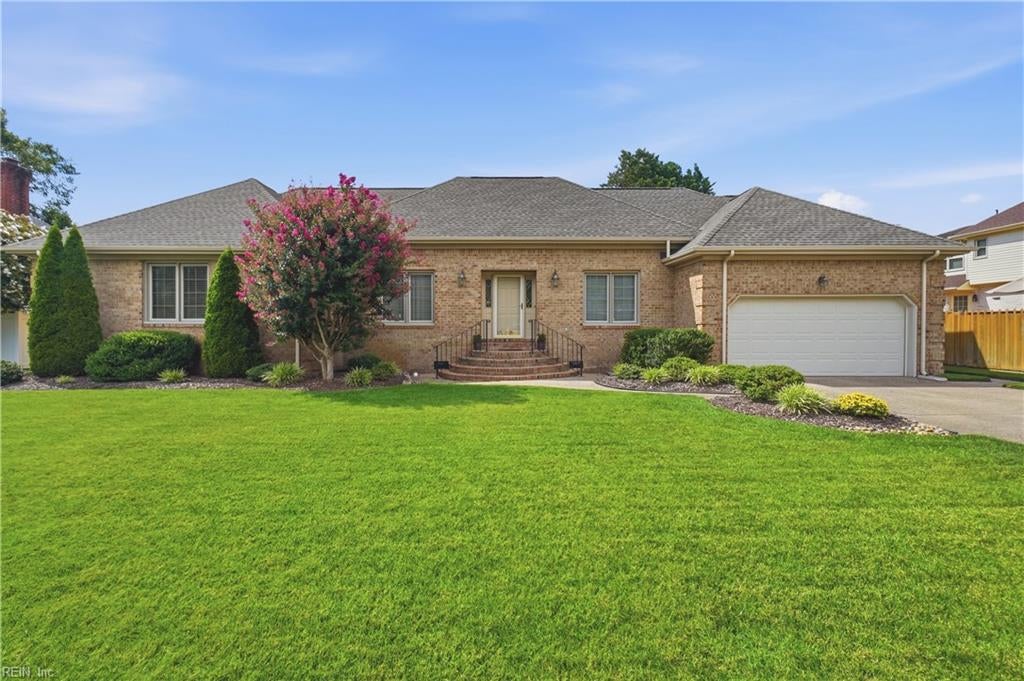 Photo of 1165 Brattleboro Arch, Virginia Beach, VA 23464 (MLS # 10647327)